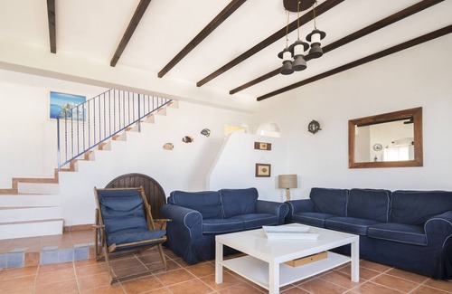 Megas Gialos Villa | Holiday Resort In Syros, Cyclades