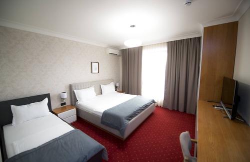 Sllatine e Madhe Resort | Holiday Resort Pristina