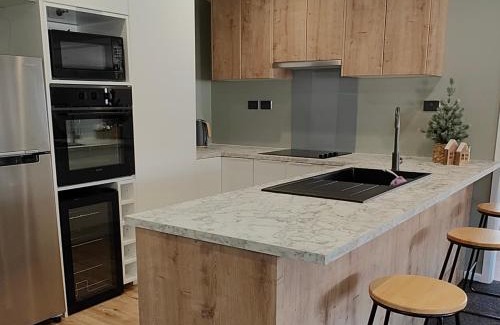 Lowburn House | Holiday retreat in the heart of old Cromwell!
