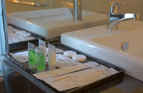 Chinatown Hotel | Holiday Season Motel