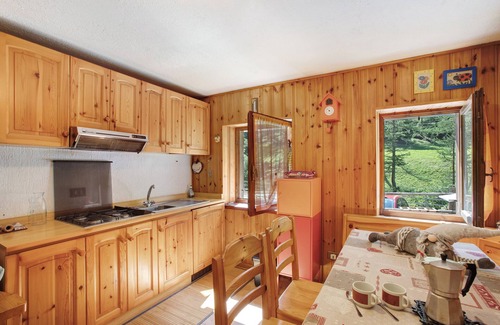 Gerbelle Apartment | Holiday Studio 'Lo Peiglo' with Mountain View and Garden