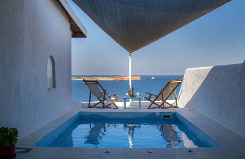 Nea Cryssi Akti Villa | Holiday sunset Villa above the beach