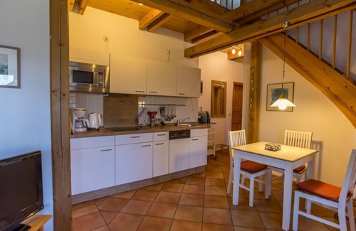 Altenkirchen Apartment | Holiday under the thatched roof - Flat 7