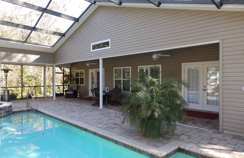 Lake County House | Holiday Vacation Rental Home