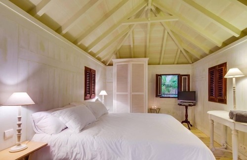 Flamands Villa | holiday vacation villa Caribbean, st. barts, st. barths, pool, wi-fi internet, view, garden, walk to beach, short term l