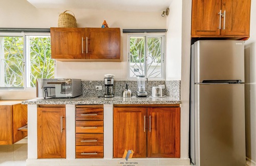 La Iglesia House | Holiday Villa - 3 Bedrooms A/C -2 Bathrooms-Private Pool-Garden-300M POPY Beach