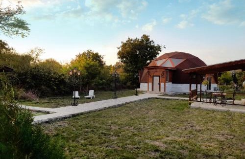 Kameno Ski Chalet | HOLIDAY VILLA'Dome Retreat', Burgas area