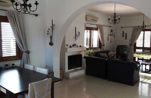 Bogaz Villa | Holiday villa for Rent in North Cyprus, large communal pool, Sea and Sand!