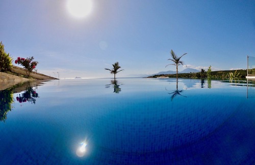 Pitsidia Villa | Holiday villa in top location with sea view, infinitypool and beautiful sunset