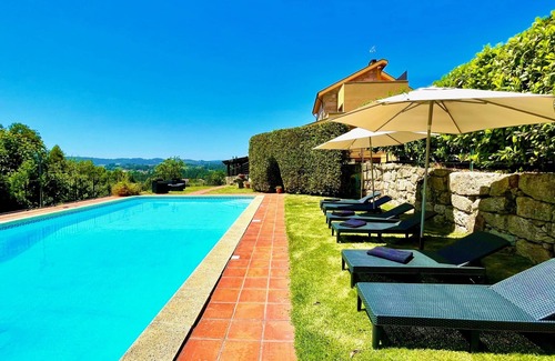 Mosteiro Villa | Holiday Villa Portugal Private POOL Diving Board BBQ Internet Games Room
