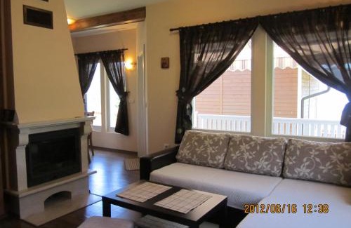 Sarnitsa Villa | Holiday Village Orlino