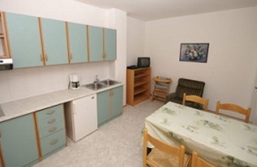 Rtina House | Holiday with the family at the sandy beach, apartments with sea view