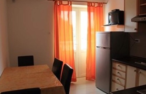 Rtina House | Holiday with the family at the sandy beach, apartments with sea view