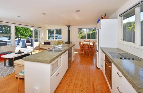 Leigh House | Holidays as they're meant to be.