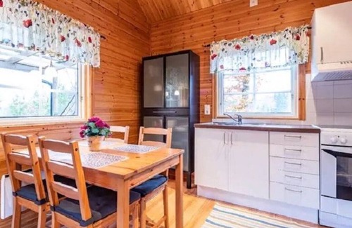 Hallaryd House | Holidays at the lake with a lake view and internet