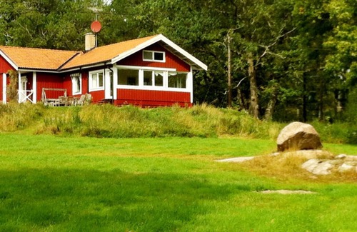 Hultsfred Municipality House | Holidays by the lake in Småland
