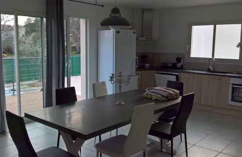 Roquemaure House | Holidays in Occitanie - GARD
