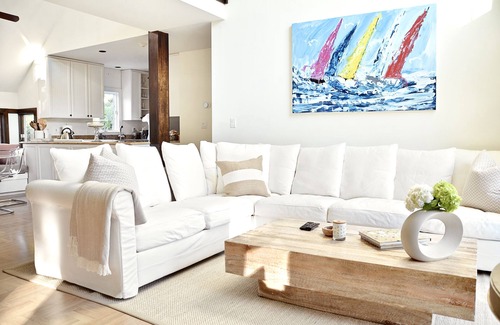 Shinnecock Hills House | Holidays in the Hamptons! Chic Beach Home mins from Village