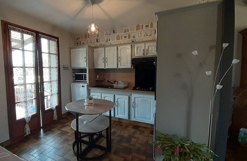 Bort-les-Orgues House | Holidays near Monts d'Auvergne