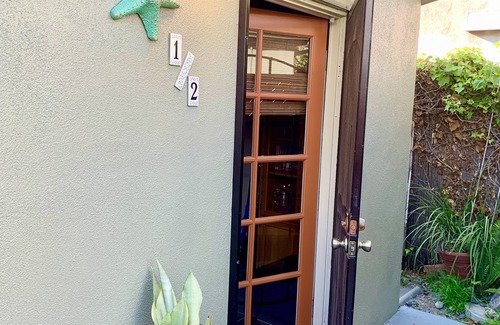 Old Towne Cottage | Holiday’s 🎄@ Starfish Cottage. Steps to Ocean. 🌊⛱️RELAX & ENJOY the beach.😎