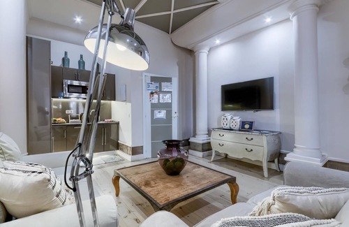 Centro Apartment | Holidays2Malaga Deluxe Constitucion Home