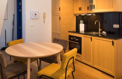 La Trinidad Apartment | Holidays2Malaga Juan de Mena Studio with terrace.