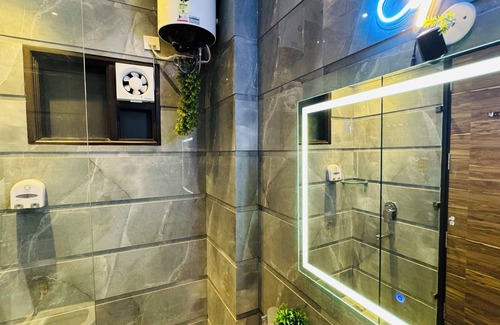 Amritsar House | HolidayVilla & Suites Amritsar