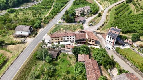 San Giovanni Ilarione House | HolidHome - Casale Bellavita