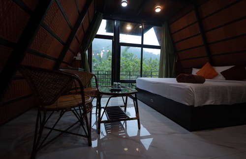 Talipparamba Hotel | Holistic Stay Eco Resort