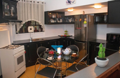 Anniwatta Bed & Breakfast | Holistic Villas River
