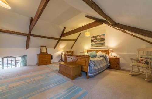 Docking House | Holland House 12