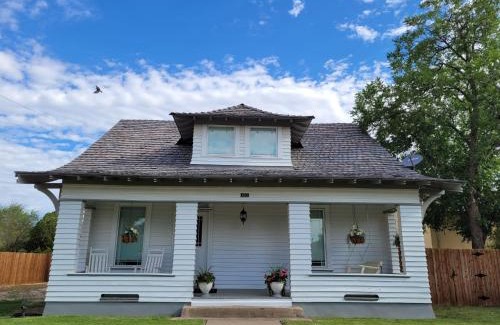 Alpine House | Holland House - Historic and Sophisticated