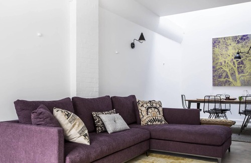 Holland Park Apartment | Holland Park Mews II by onefinestay