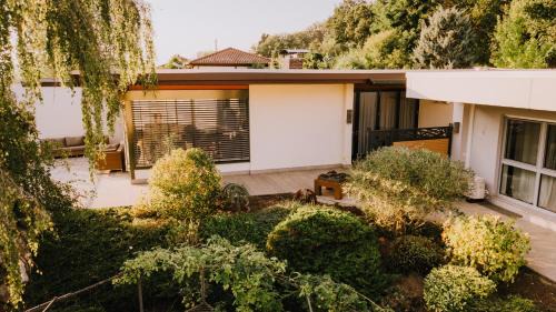 Rollfeld House | Hollands Pfefferhaus Wein Wald&Weitblick 2SZ Klimaanlage Terrasse Fahrradgarage