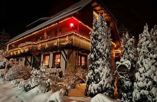 Hinterzarten Bed & Breakfast | Hollhouse - Bed & Breakfast