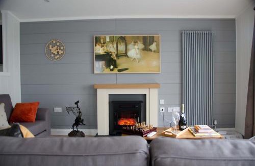 Ryther Cabin | Hollicarrs - Honeycomb Lodge