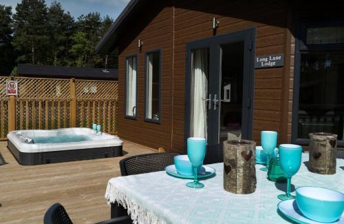 Ryther Cabin | Hollicarrs - Long Lane Lodge