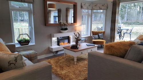Ryther Cabin | Hollicarrs - Stag Lodge