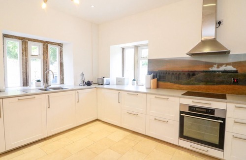 Sedbergh Cottage | HOLLINS, family friendly, with open fire in Dent