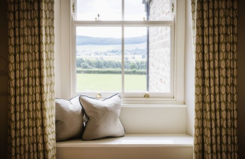 Spennithorne Cottage | Hollins Farmhouse - a house that sleeps 10 guests in 5 bedrooms