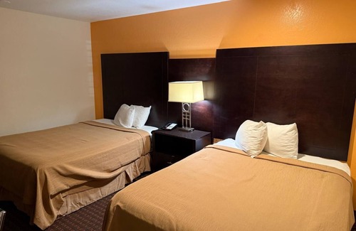 Hollister Hotel | Hollister Inn