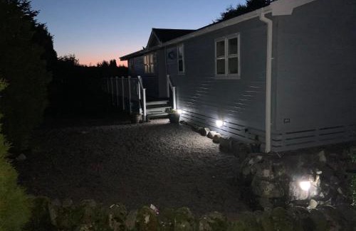 Rockcliffe House | Holly Blue - Cosy wooden lodge Kippford