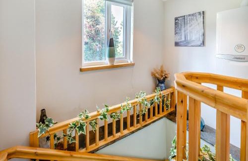 Coleford House | Holly Cottage