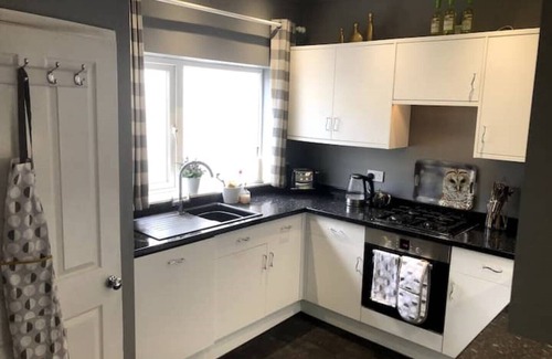 North Ferriby Cottage | Holly Cottage