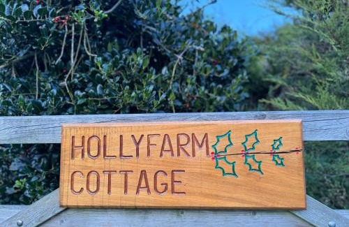 Lowestoft House | Holly Farm Cottage