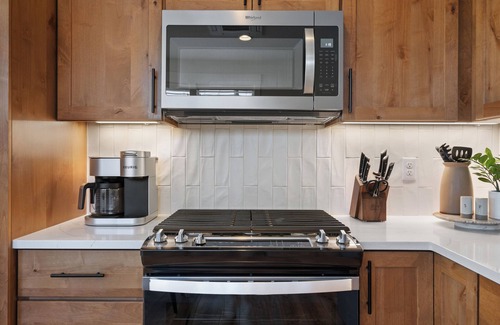 Felida House | Holly Grove Cottage W/Hot Tub