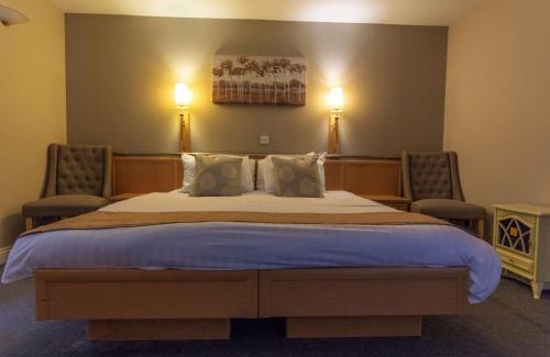 Richmond Hotel | Holly Hill Inn