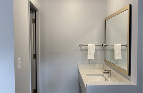 Keansburg Hotel | Holly Hill Motel