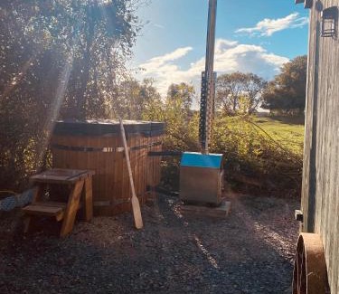 Crick Other | Holly Hut Farm Stay with Hot Tub