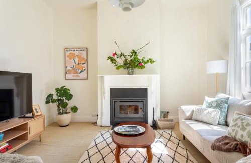 East Launceston House | Hollybrooke Cottage, East Launceston